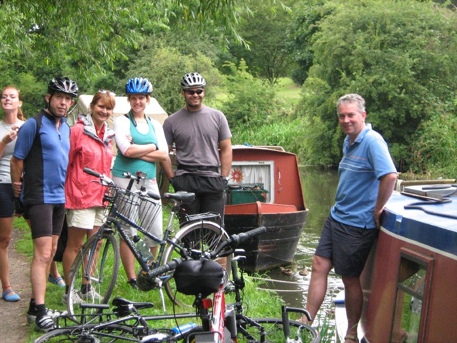 click to enlarge! 2008-08-03 Canal Stop at Barrow upon Soar